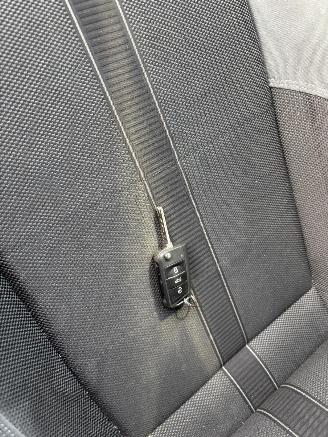 Volkswagen Polo 1.0 TSI Highline picture 12