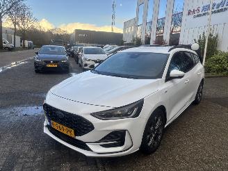 Ford Focus 1.0 ECOBOOST HYBRID ST LINE STYLE picture 2