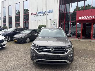 Damaged car Volkswagen T-Cross 1.0 TSI STYLE 2020/3