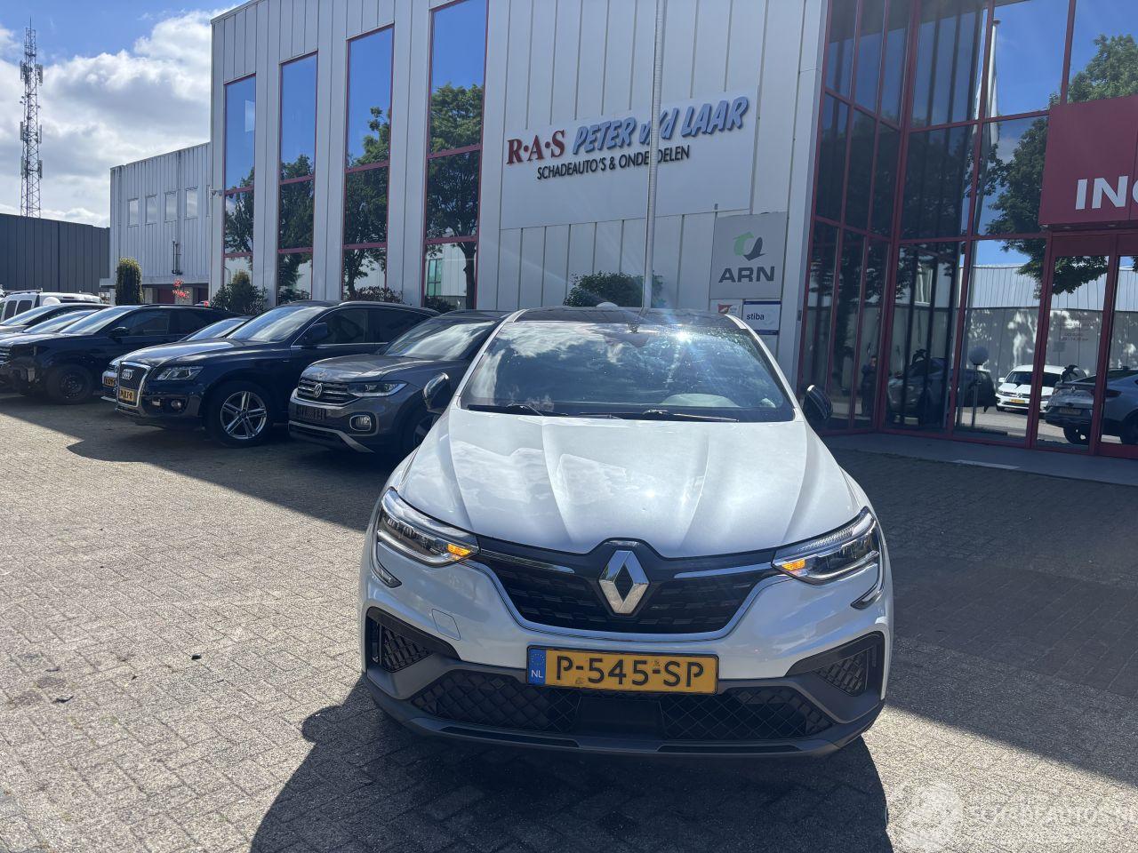 Renault Arkana E-TECH GEEN SCHADE