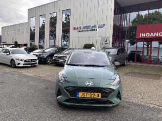 Damaged car Hyundai I-10 Comfort 2026/1