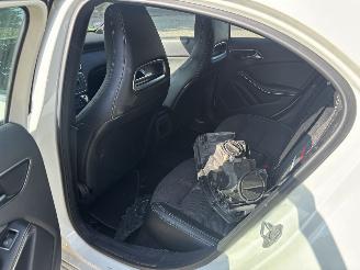 Mercedes A-klasse A180 1.6 90 KW super nette auto picture 10