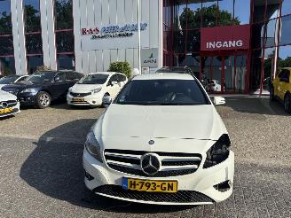 Avarii autoturisme Mercedes A-klasse A180 1.6 90 KW super nette auto 2013/3