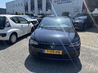 Coche accidentado Volkswagen Golf 1.0 TSI Life 2023/1