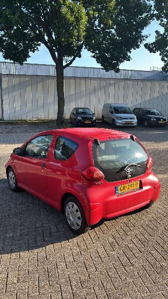 Toyota Aygo GEEN SCHADE picture 2