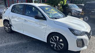 Peugeot 208 1.2 PURETECH 75 STYLE picture 9