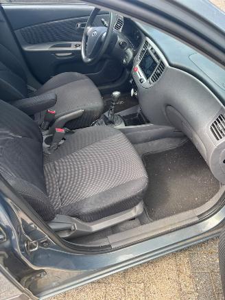 Kia Rio  picture 11
