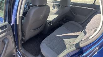 Volkswagen Golf 1.6 FSI COMFORTLINE picture 10