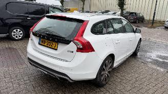 Volvo V-60 TWIN ENGINE 2.4 D5 R-DESIGN picture 6