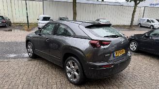 Mazda MX-30 E-SKYACTIV 145 COMF picture 4