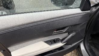 Mazda MX-30 E-SKYACTIV 145 COMF picture 13