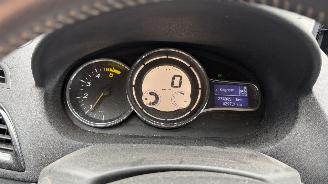 Renault Mégane 1.5 DCI AUTOMAAT SCHADE AAN DORPEL picture 14