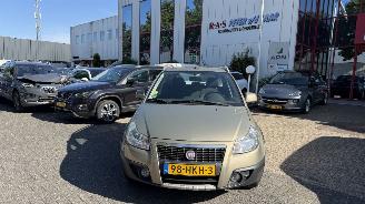 Fiat Sedici  picture 1