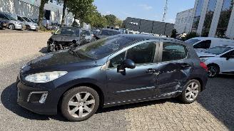 Peugeot 308 1.6 THP ALLURE picture 3