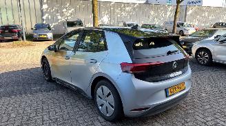 Volkswagen ID.3 BEV 52KWH 125KW PURE ORANJE EDITION AUTO picture 5