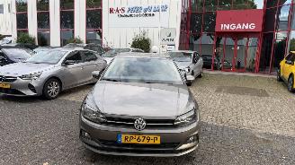 Schadeauto Volkswagen Polo 1,0 BlueMotion Technology 2018/1