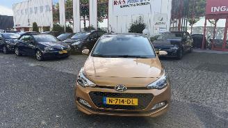 Unfallwagen Hyundai I-20 1.2 HP I-MOTION PREMIUM 2014/1