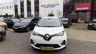 uszkodzony samochody osobowe Renault Zoé KOOP ACCU 2020/11