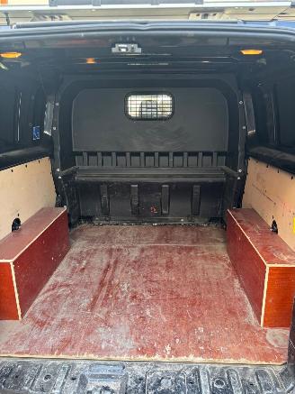 Ford Transit CUSTOM 290 2.0 TDCI L2H1TDC picture 14