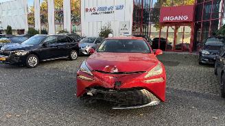 Damaged car Toyota Mirai PRESTIGE 2022/1