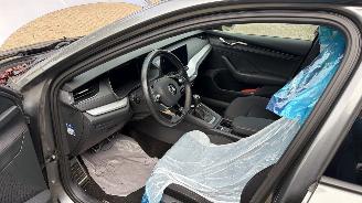Skoda Octavia 1.0 TSI GREENTECH SPORT BUSINESS picture 9