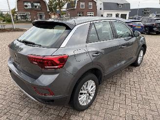 Volkswagen T-Roc 1.0 - 81 Kw picture 17