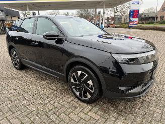 Schadeauto Opel Grandland Nieuwste Model 1.2 -100 Kw Automaat 2025/2