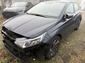 uszkodzony samochody osobowe Hyundai I-20 1.0 -74 Kw 2023/10