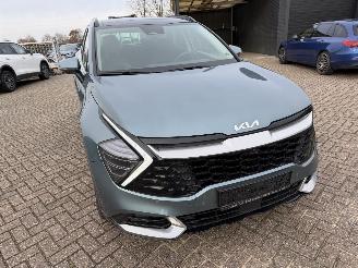 uszkodzony samochody osobowe Kia Sportage 1.6  Turbo GDi 110 Kw Automaat 2023/6