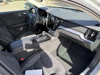 Volvo V-60 2.0 T6  Plug-in AWD picture 33