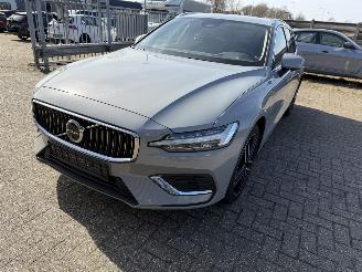 Volvo V-60 2.0 T6  Plug-in AWD picture 17