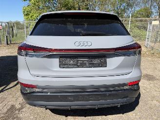 Unfallwagen Audi Q4 40 Etron S-Line 2023/8