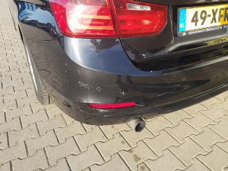 BMW 3-serie 320i Executive picture 15