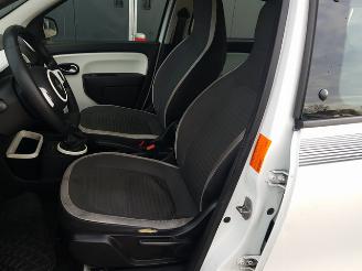 Renault Twingo 1.0 SCe Collection picture 14