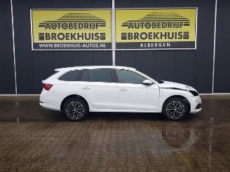 Skoda Octavia Combi 1.4 TSI iV PHEV Sportline Business picture 4