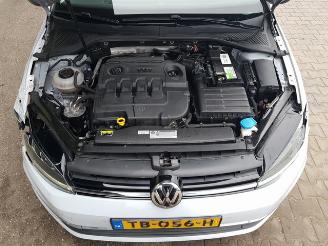 Volkswagen Golf 1.6 TDI Comfortline SOUND-Edition picture 11