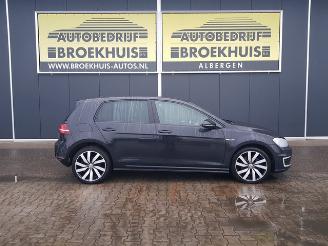 Volkswagen Golf 1.4 TSI GTE picture 4