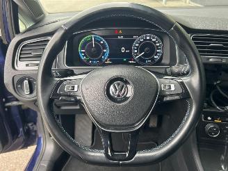 Volkswagen e-Golf e-Golf picture 9