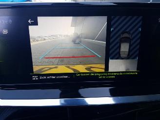 Peugeot 208 1.2 PureTech GT-Line picture 25