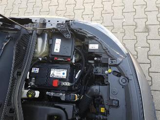 Peugeot 208 1.2 PureTech Active Pack picture 17