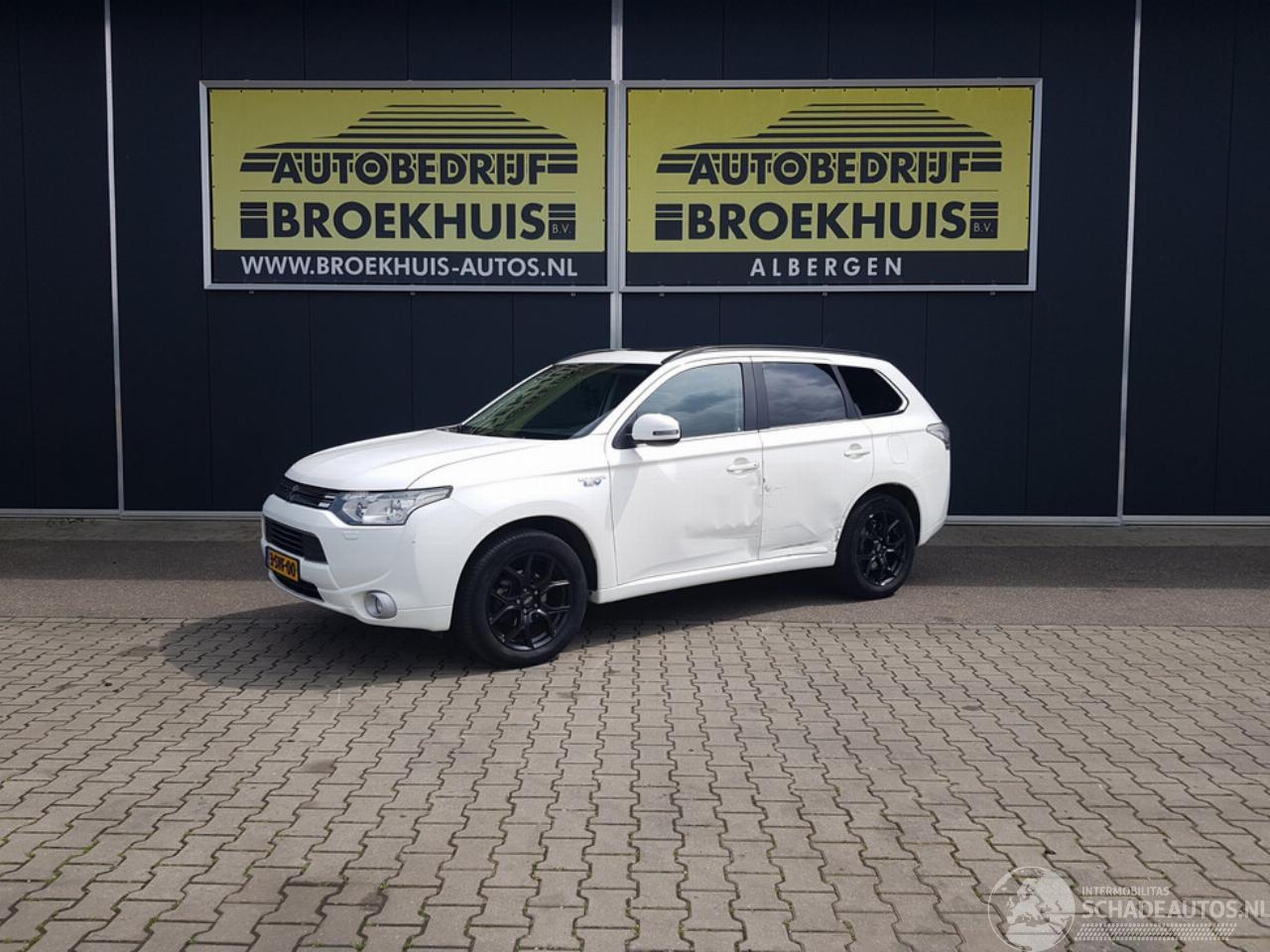 Mitsubishi Outlander 2.0 PHEV instyle