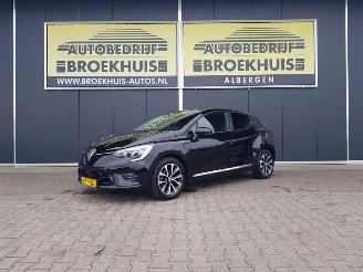 uszkodzony samochody osobowe Renault Clio 1.0 TCe Zen 2022/11