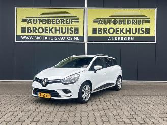 uszkodzony samochody osobowe Renault Clio Estate 0.9 TCe Zen 2017/5