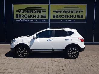 Nissan Qashqai 1.6 Connect Edition picture 2