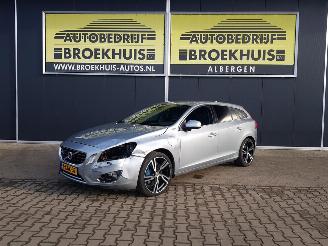 Volvo V-60 2.4 D6 AWD Plug-In Hybrid Pure Limited picture 1