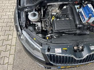 Skoda Octavia Combi 1.2 TSI Greentech Ambition Businessline picture 11