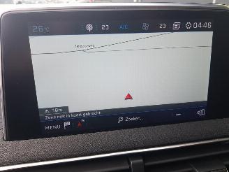 Peugeot 3008 1.2 PureTech Active picture 22