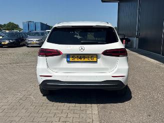 Mercedes B-klasse 200d picture 5