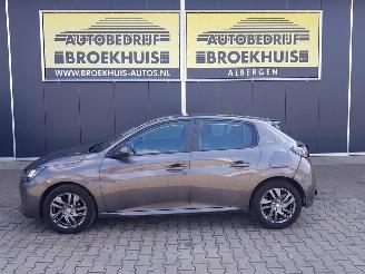 Peugeot 208 1.2 PureTech Active Pack picture 2