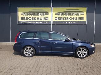Volvo V-70 1.6 D2 Momentum picture 4